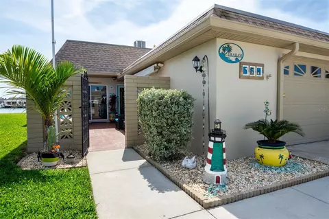554 Boca Ciega Point Blvd N #2201, Saint Petersburg, FL 33708
