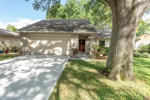 4615 Glenside Cir, Tampa, FL 33624