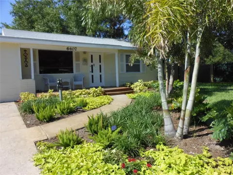 6407 Sandpiper Way S, Saint Petersburg, FL 33707