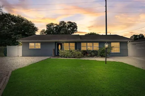 2702 W Bird St, Tampa, FL 33614