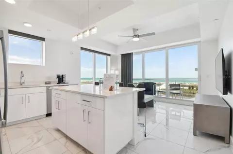 11500 Gulf Blvd #501, Treasure Island, FL 33706