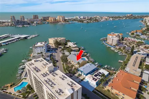 234 Dolphin Pt #6, Clearwater Beach, FL 33767