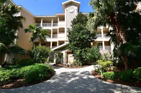 5120 Manorwood Dr #4C, Sarasota, FL 34235