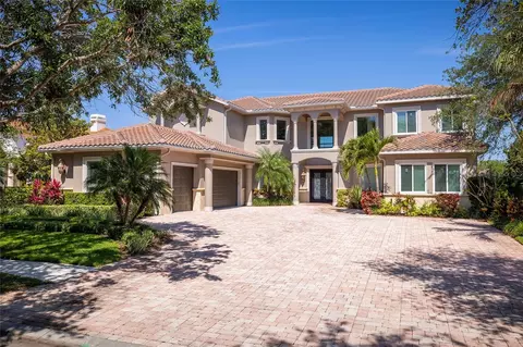 898 Skye Ln, Palm Harbor, FL 34683