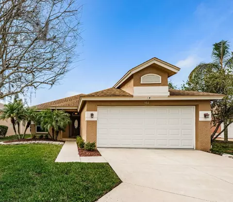 592 Kingsmill Ct, Oldsmar, FL 34677