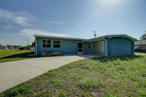 979 Victoria Ave, Port Charlotte, FL 33948