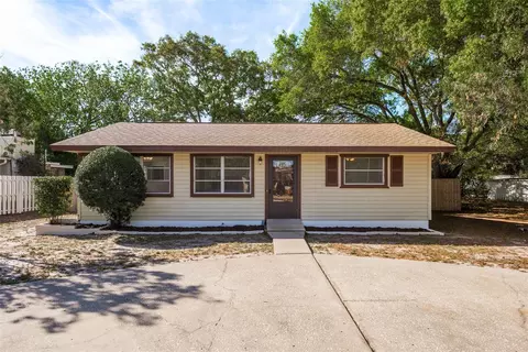 7320 8th Ave N, Saint Petersburg, FL 33710