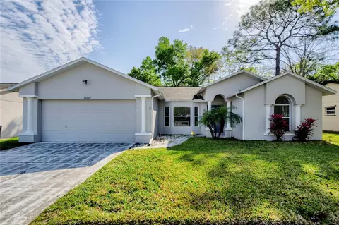 13210 Whaler Dr, Hudson, FL 34667