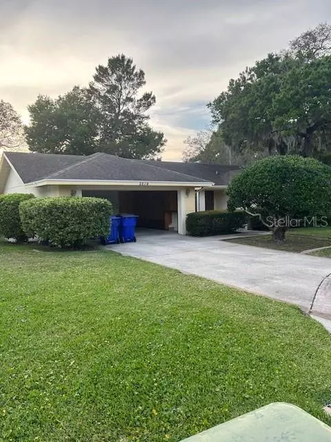 2879 Bridlewood Dr, Palm Harbor, FL 34683