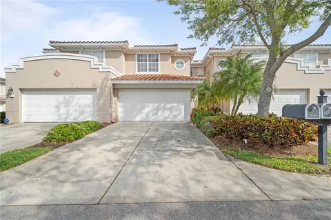 286 Valencia Cir, Saint Petersburg, FL 33716