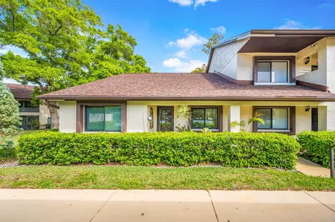 3585 Magnolia Ridge Cir #701, Palm Harbor, FL 34684