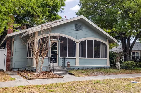 1717 12th St N, Saint Petersburg, FL 33704