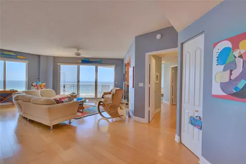 1200 Gulf Blvd #1402, Clearwater Beach, FL 33767