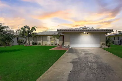 14879 Sovereign Dr, Largo, FL 33774