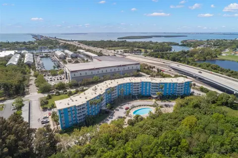 3315 58th Ave S #311, Saint Petersburg, FL 33712
