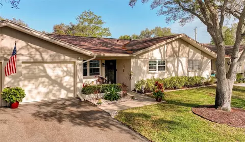 1511 Heather Ridge Blvd, Dunedin, FL 34698