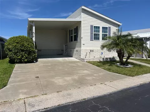 13225 101st St #482, Largo, FL 33773