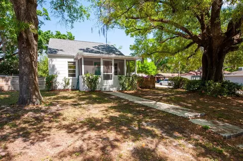 1301 W Humphrey St, Tampa, FL 33604