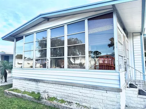 9790 66th St N #438, Pinellas Park, FL 33782