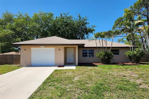 1076 Queen Rd, Venice, FL 34293