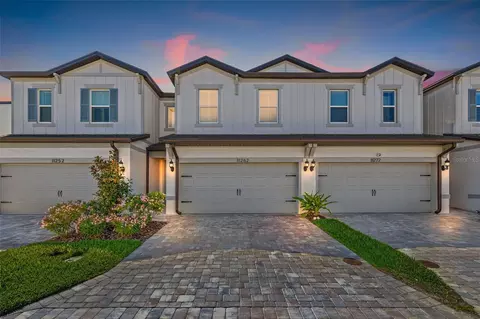 11262 Beach Walk Way NE, Saint Petersburg, FL 33716