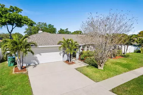 10656 Frances Ln, Largo, FL 33774