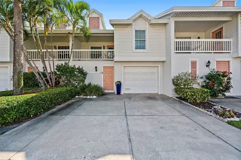 108 Sun Isle Cir #12, Treasure Island, FL 33706