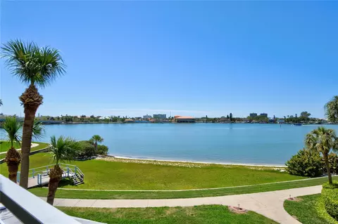 7872 Sailboat Key Blvd S #203, South Pasadena, FL 33707