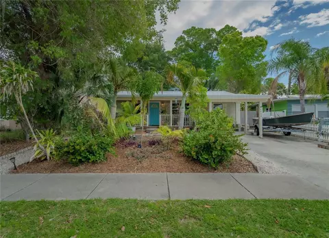 4400 Juanita Way S, Saint Petersburg, FL 33705