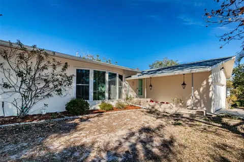 3691 Orchard Grove Ln, Largo, FL 33770