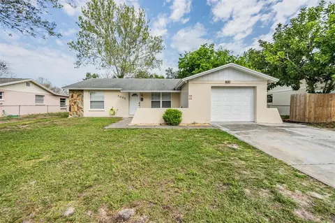 7007 Fairfax Dr, Port Richey, FL 34668