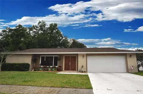 738 Helmsman Way, Palm Harbor, FL 34685