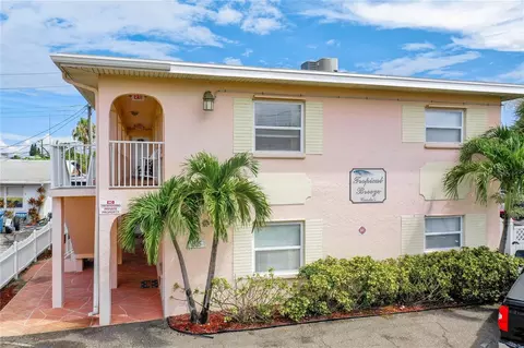 525 73rd Ave #1, Saint Pete Beach, FL 33706