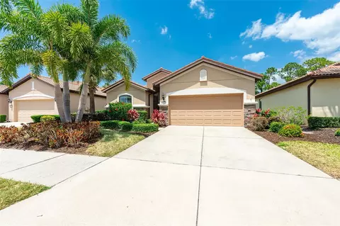 333 Laurel Falls Dr, Apollo Beach, FL 33572