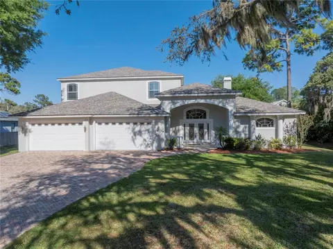1210 Lake Como Dr, Lutz, FL 33558