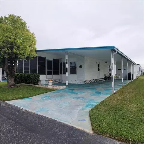 2048 Kona Dr, Holiday, FL 34691