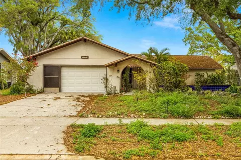 8629 White Springs Dr, New Port Richey, FL 34655