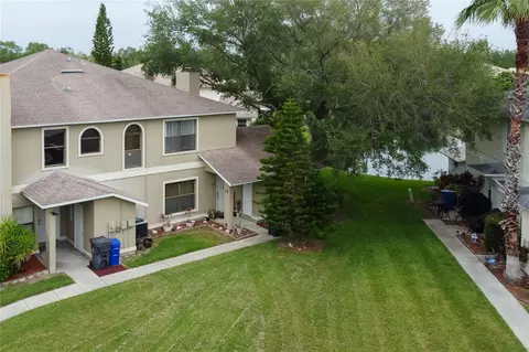 25 Emerald Bay Dr, Oldsmar, FL 34677