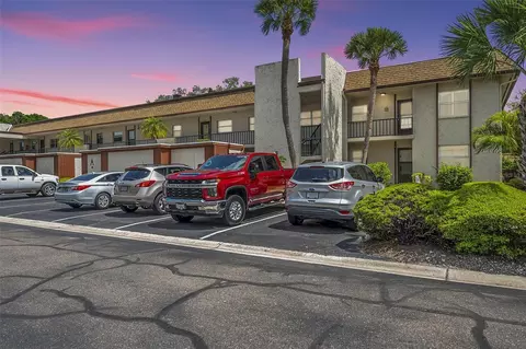 2750 E Bay Dr #15A, Largo, FL 33771