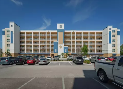 960 Starkey Rd #10308, Largo, FL 33771