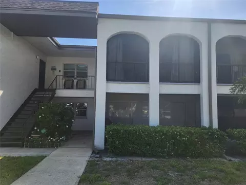 7701 Starkey Rd #704, Seminole, FL 33777