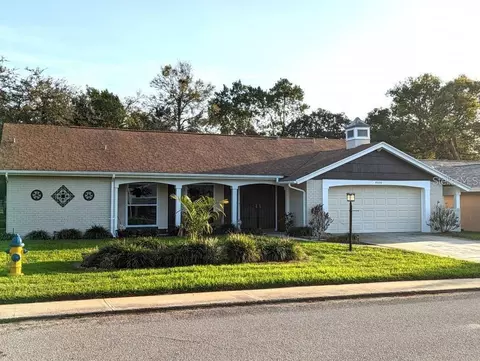 8600 Wagon Wheel Ln, Hudson, FL 34667