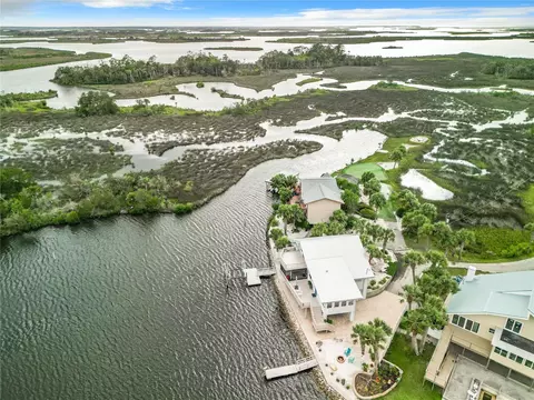 12048 W Coot Ct, Crystal River, FL 34429