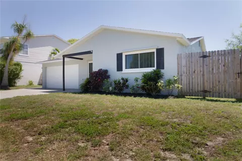 12817 126th Ter, Largo, FL 33774