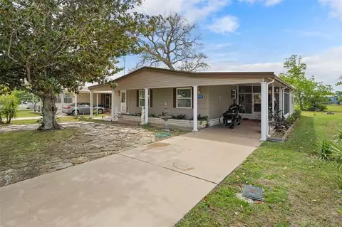 8990 Highpoint Blvd, Spring Hill, FL 34613 photo 1