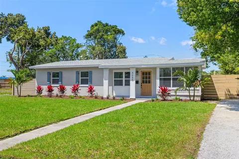 4085 Neptune Dr SE, Saint Petersburg, FL 33705