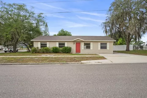 1221 E Court St, Tarpon Springs, FL 34689