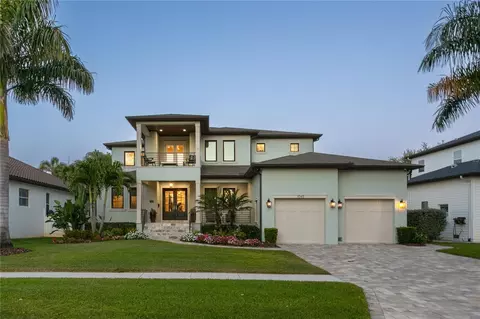 1045 Cordova Blvd NE, Saint Petersburg, FL 33704