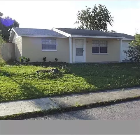 2016 Dartmouth Dr, Holiday, FL 34691
