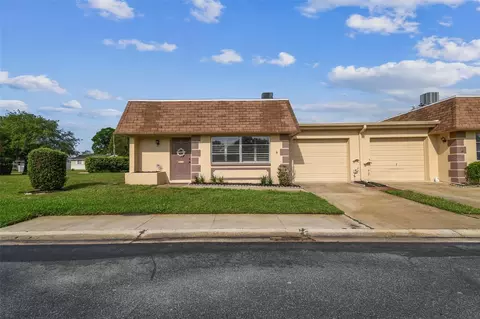 8450 Vendome Blvd N #5, Pinellas Park, FL 33781